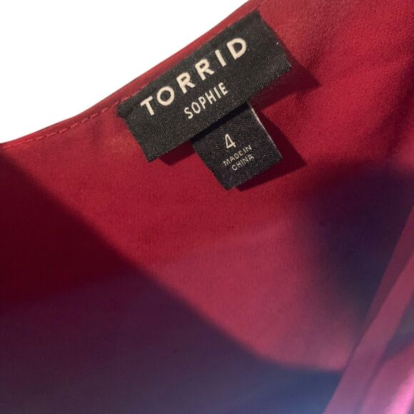 Torrid Womens Sophie Chiffon Double Layer Cami Red and Black Top 4X Party Event - Picture 3 of 7